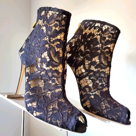 Dolce & Gabbana Peep-toe Lace Ankle Boots - Picture 6 of 15